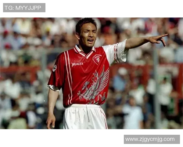 揭秘绯闻最少的足球明星背后的真实生活与职业生涯 揭秘绯闻最少的足球明星背后的真实生活与职业生涯